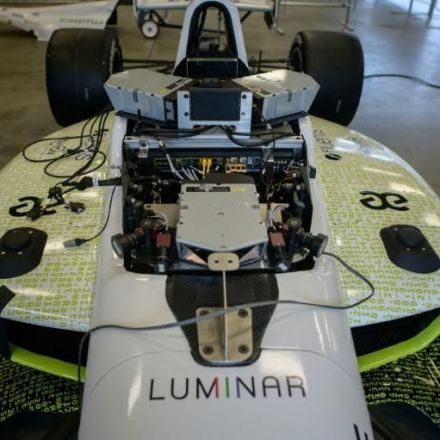 150 mph without a driver: Indy autonomous cars gear up for race