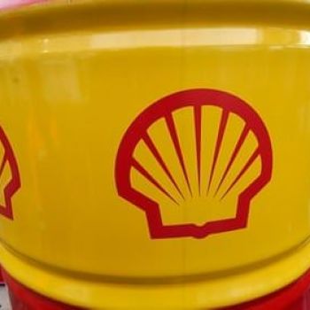 Calls for bigger windfall tax after Shell makes ‘obscene’ $40bn profit