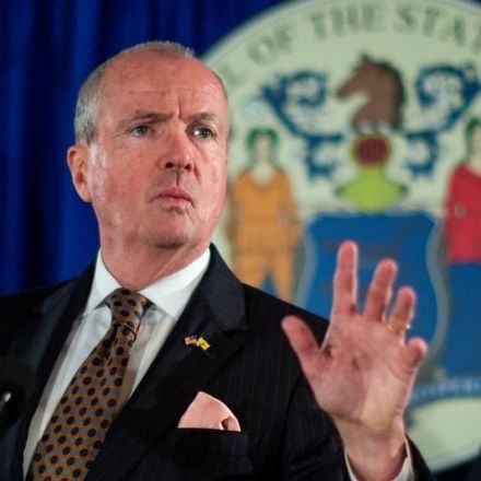 New Jersey governor signs law aimed at protecting poor from pollution