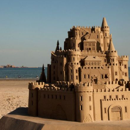 How to Build the Perfect Sandcastle--According to Science