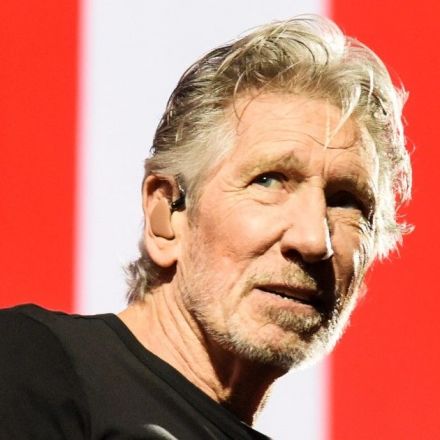 Pink Floyd’s Roger Waters cancels Poland concerts after war remarks