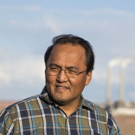 Navajo Generating Station coal plant shutdown looms, Arizona Navajo and Hopi tribes look for economic solutions
