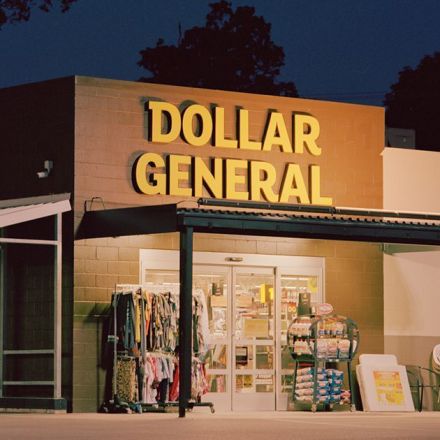 Dollar General Hits a Gold Mine in Rural America