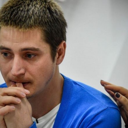 Chechen 'gay purge' victim speaks of torture