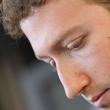 Facebook loses users in Europe, flat in North America