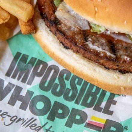 Plant-based menu items are infiltrating fast food — and meat-eaters are all over them