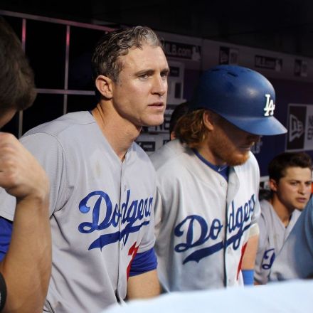 Chase Utley Freaks Out Dodgers With Spooky Story Of Home Run Ball That Was Never Found