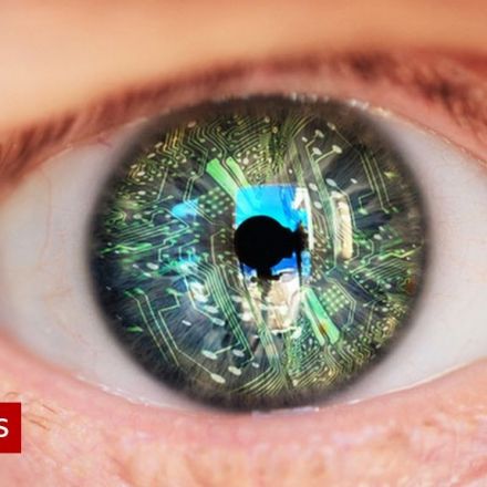 Obsolete devices leave bionic eye patients in dark - BBC News