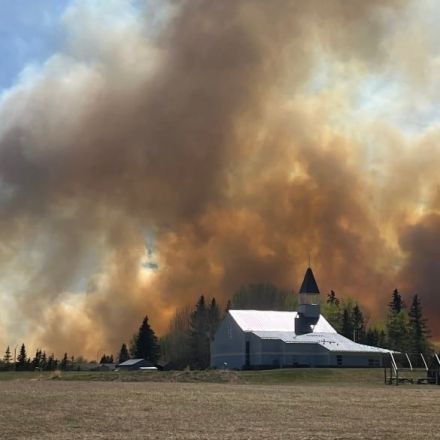 Out-of-control wildfires 'unprecedented crisis', says Alberta premier