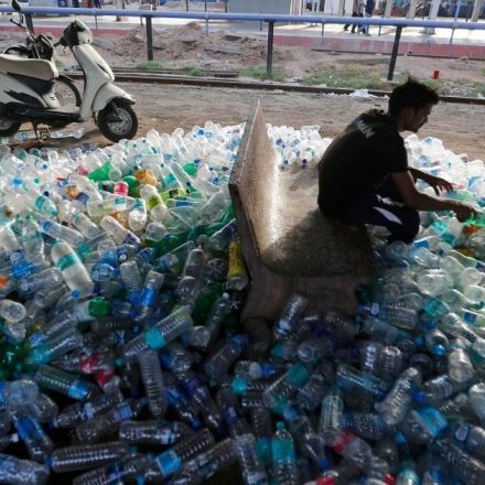 India bans 19 single-use plastic items to combat pollution