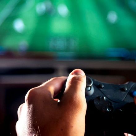 WHO says play video games as healthy social pastime during coronavirus pandemic