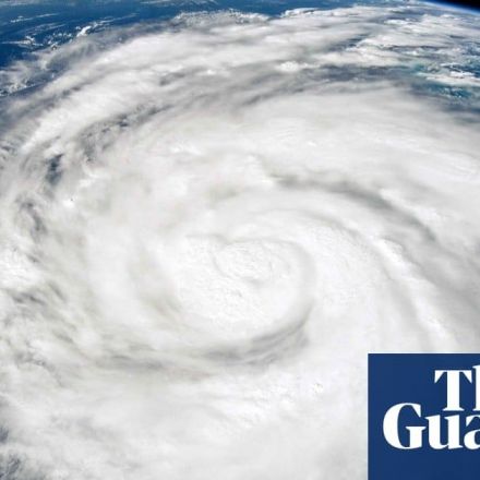 Extreme weather caused 18 disasters in US last year, costing $165bn