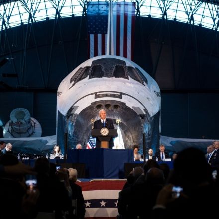Nasa wants government to stop hitting reset button after Trump admin shifts target from Mars to Moon