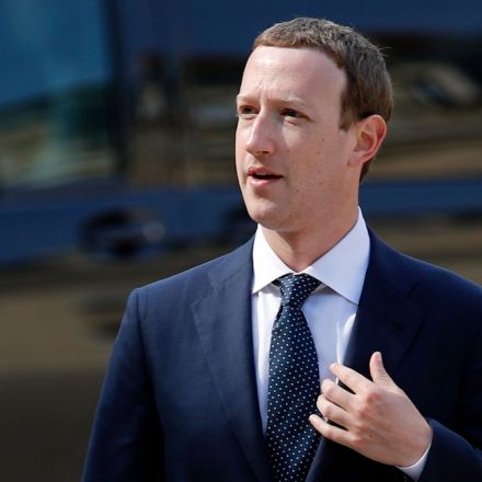 Facebook Is an 'Innovator in Privacy,' Says Guy Who Runs Facebook