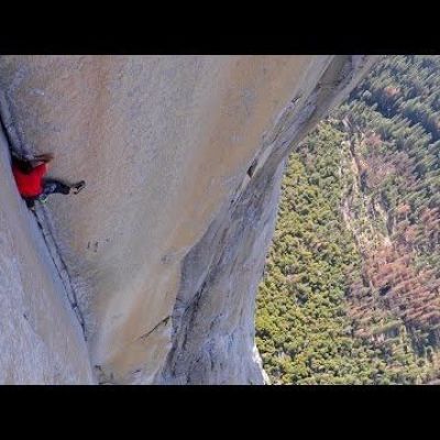 See First Video of Most Dangerous Rope-Free Climb Ever (Alex Honnold)