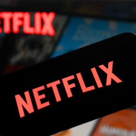 Netflix Likely To Benefit As Rivals Sell Content To Raise Cash: Analyst