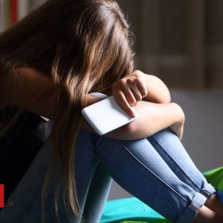 One in four young women has mental illness