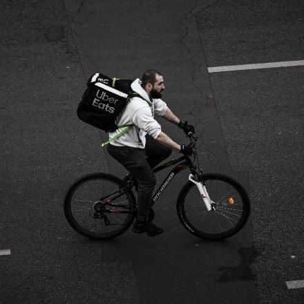 Uber in talks to buy food delivery app Postmates