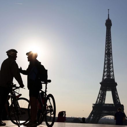 Paris To Become 100% Cycling City Within Four Years, Reveals New Plan