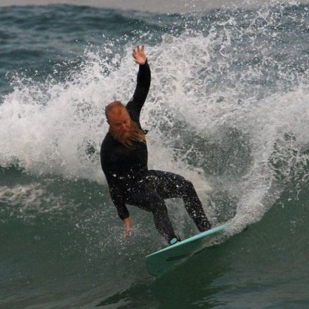 Australian shreds record for longest surf session
