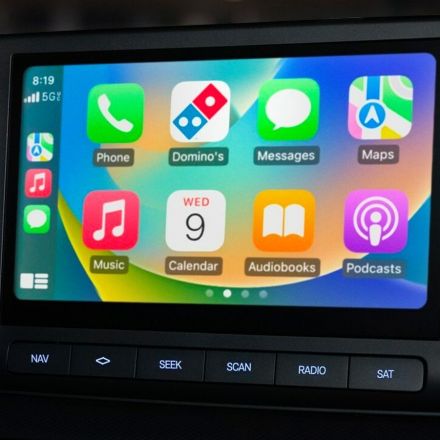 You Can Now Order Domino's Pizza Using CarPlay