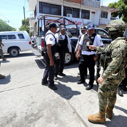 Mexican military disarm entire police force in resort city 'corrupted by drug gangs'
