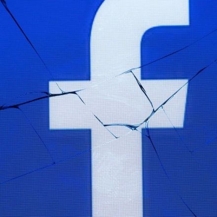 Facebook leaves no doubt: It's the right wing's social network now