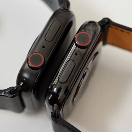 Future Apple Watches may have a flat Digital Crown that recognizes gestures