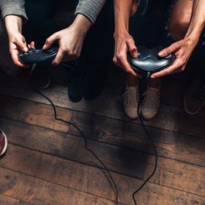 Children's violent video game play associated with increased physical aggressive behavior