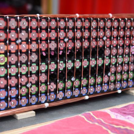 DIY Powerwall Builders Are Using Recycled Laptop Batteries to Power Their Homes