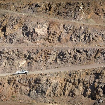 Tariffs on Chinese rare-earth minerals create a sticky problem for US competitors