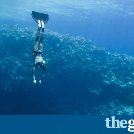 Top diver’s death casts long shadow over deep beauty of the Blue Hole