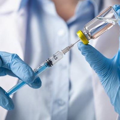 Anti-vaxxers are among the top 'threats to global health' in 2019