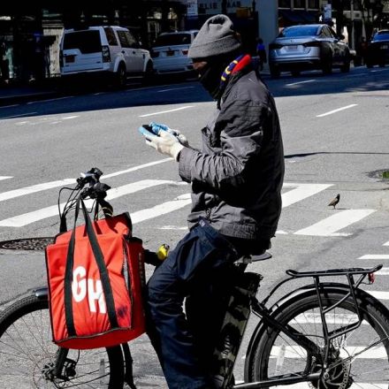 Cut the middle man: Restaurants plead with customers to abandon delivery apps