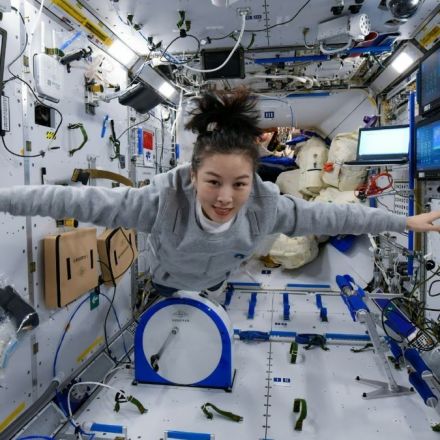 Astronaut Wang Yaping snaps Earth photos and more from Chinese space station