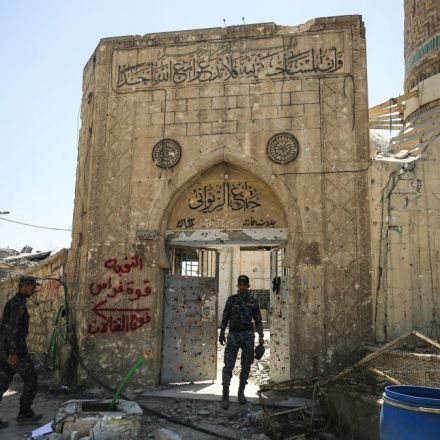 Iraq declares end of caliphate after capture historic Mosul mosque