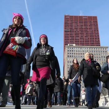 More than 300K descend on downtown for second Women's March in Chicago: organizers