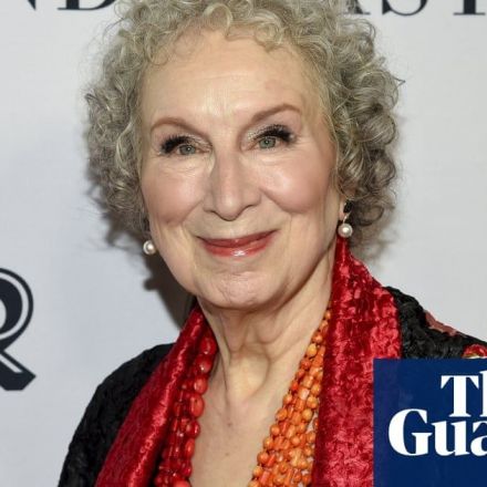 Atwood responds to book bans with ‘unburnable’ edition of Handmaid’s Tale