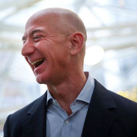 How Jeff Bezos' parents reacted to the news their son was leaving Wall Street to start selling books on the internet