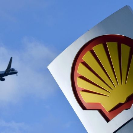 Shell faces lawsuit from climate change activists over fossil fuels