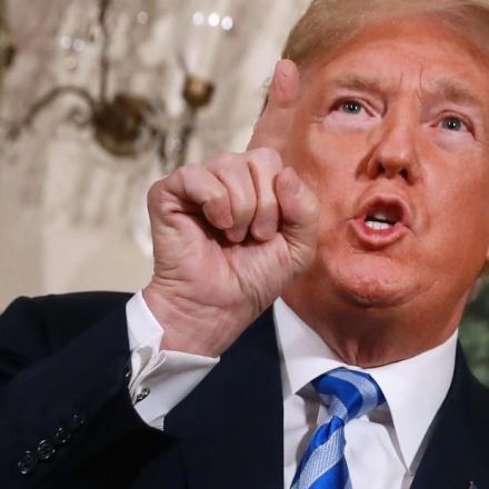 Trump warns evangelicals of 'violence' if GOP loses in the midterms