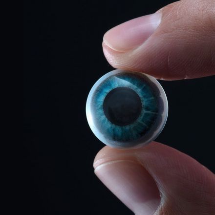 Mojo Vision is Working on Making AR Contact Lenses a Reality