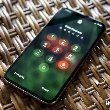 Apple comments on erroneous reports of iPhone brute force passcode hack