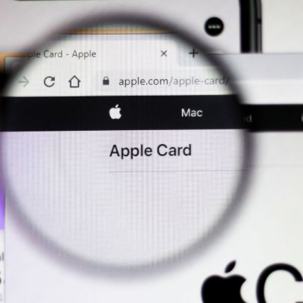 Apple Card Has Cost Goldman Sachs Over $1 Billion in Losses