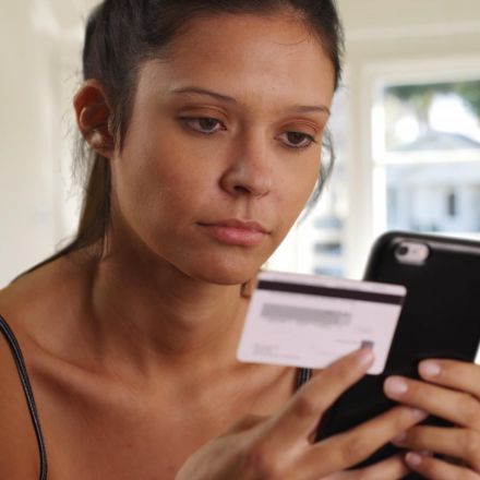 Thousands without mobiles could be frozen out of online payments