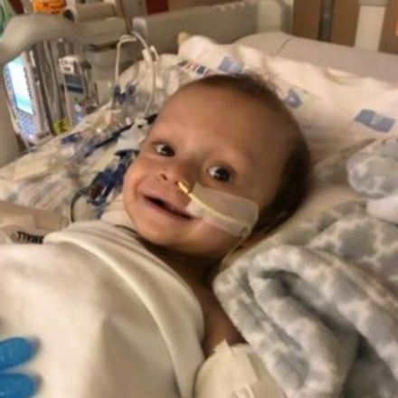 10-month-old baby gets life-saving liver transplant from a stranger living 2,000 miles away