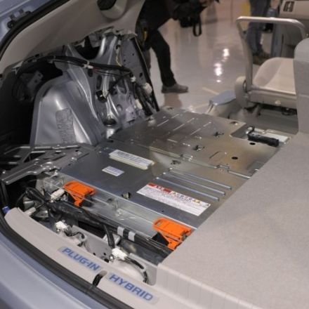 Toyota’s new solid-state battery could make its way to cars by 2020