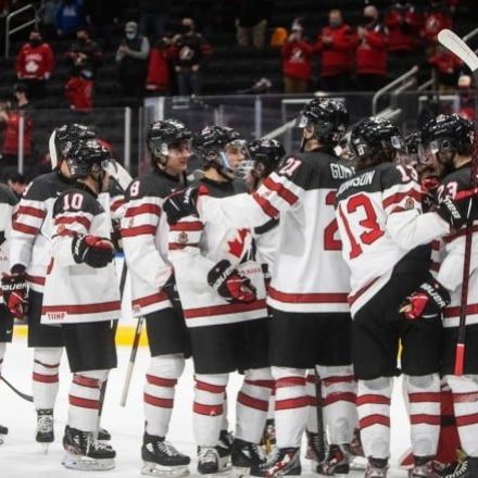 World junior hockey tournament cancelled as more players test positive for COVID-19 | CBC Sports