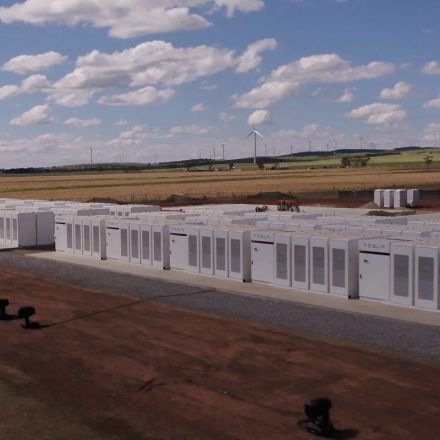 Tesla’s giant battery in Australia made around $1 million in just a few days