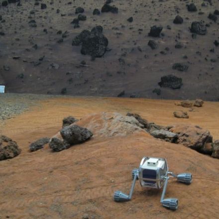 Engineers Want Gamers to Explore the Moon with a Remote-Controlled Nanobot
